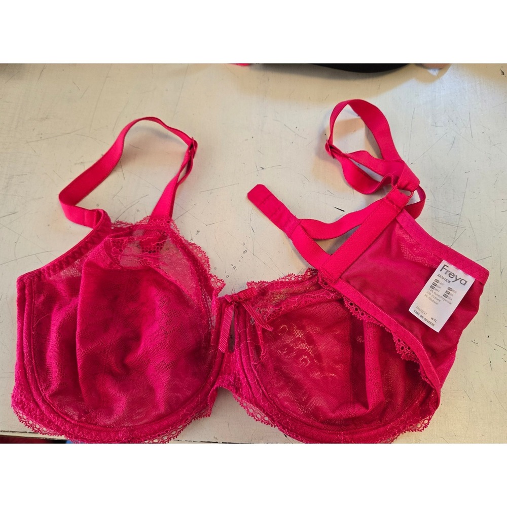 Freya Fushia Lace Underwire 36H GUC